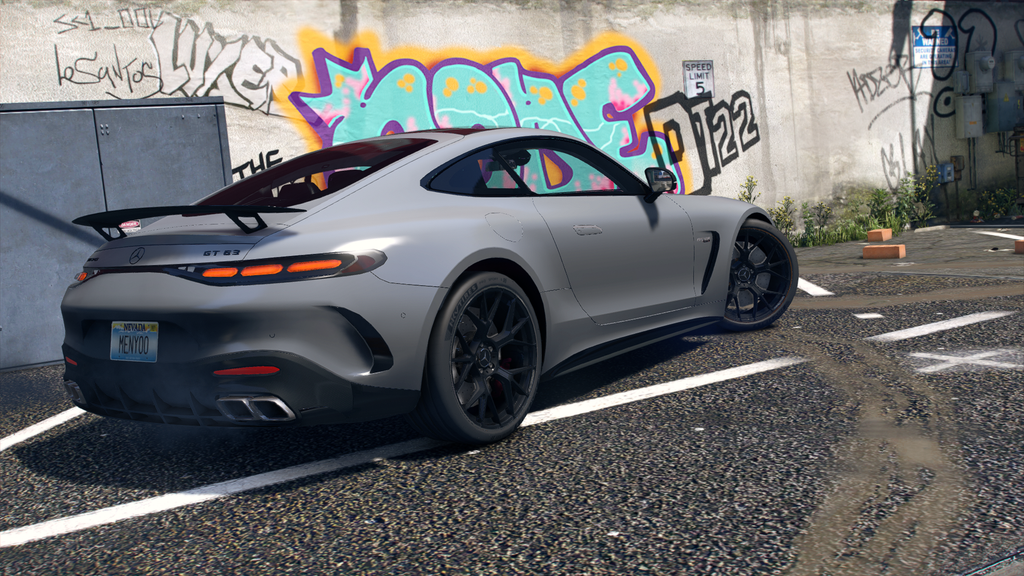 2025 Mercedes-Benz AMG GT63